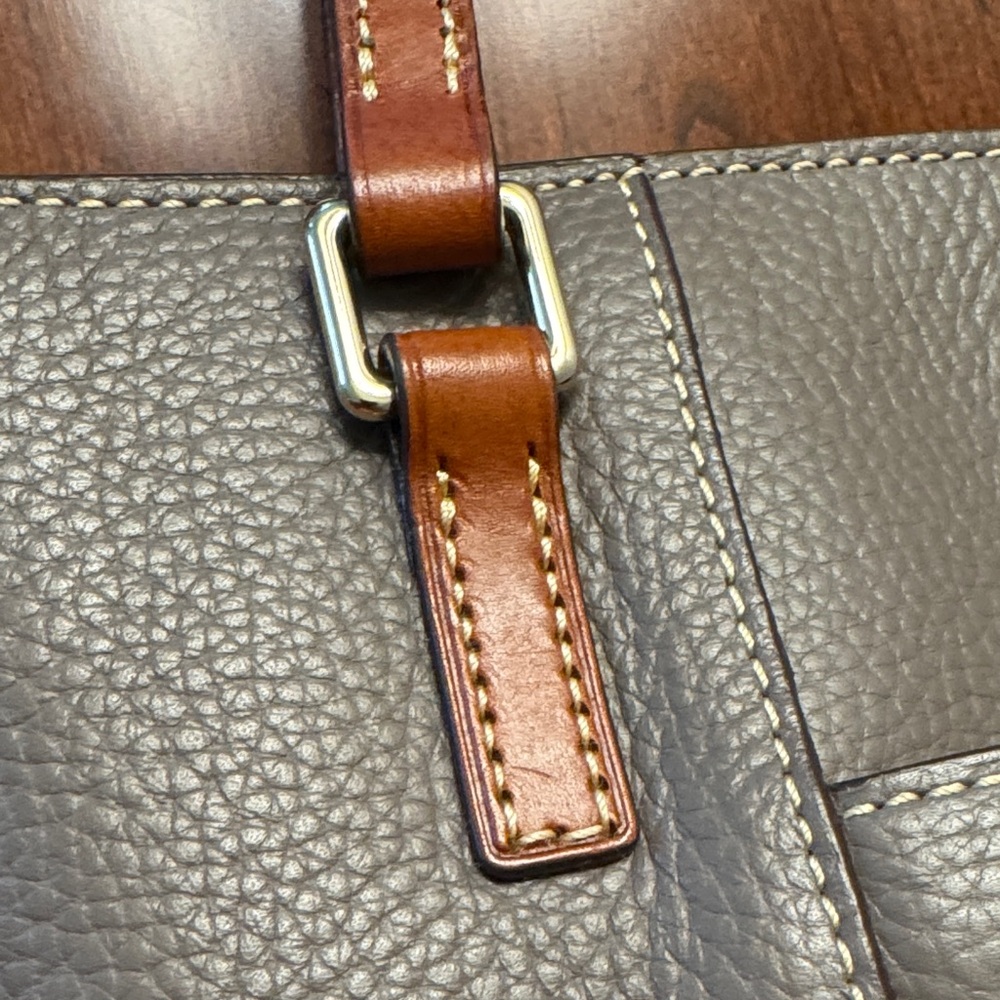 Dooney & Bourke Grey Pebble Grain Leather Tote brown straps w/zipper - Picture 8 of 14